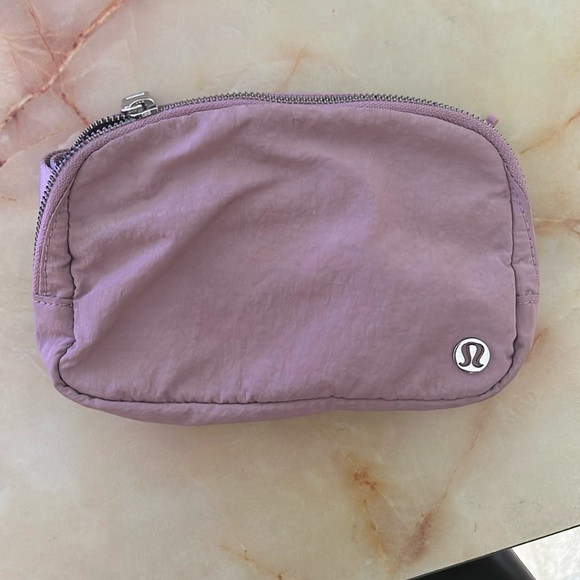 lululemon athletica Handbags - lululemon Everywhere Belt Bag in Mauve